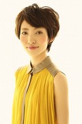 遊び心のある毛先の動きでチャーミングに